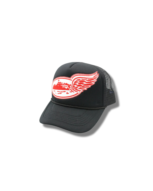 Corteiz “Alcatraz Wing Trucker Hat”